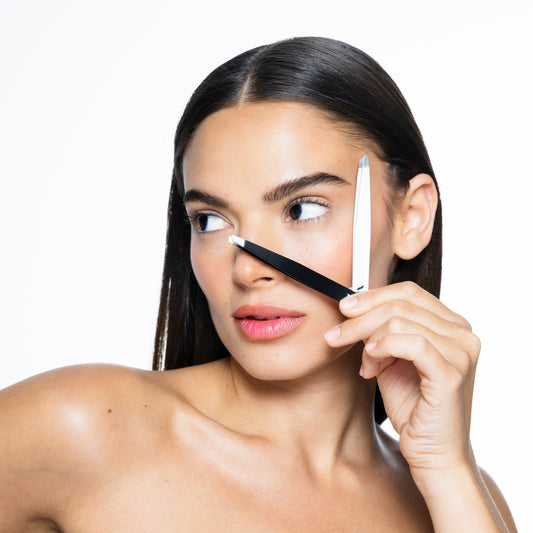 Tweezers