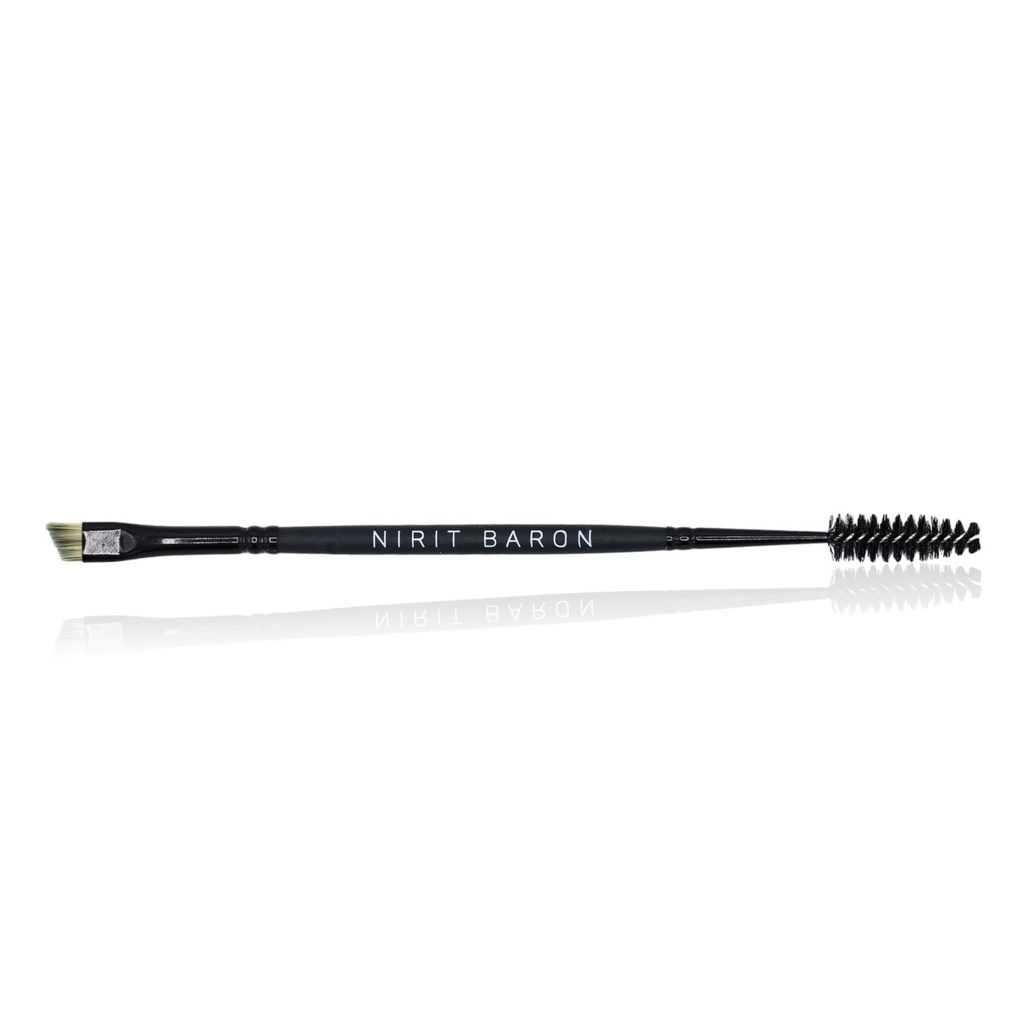 Double-sided eye shadow brush